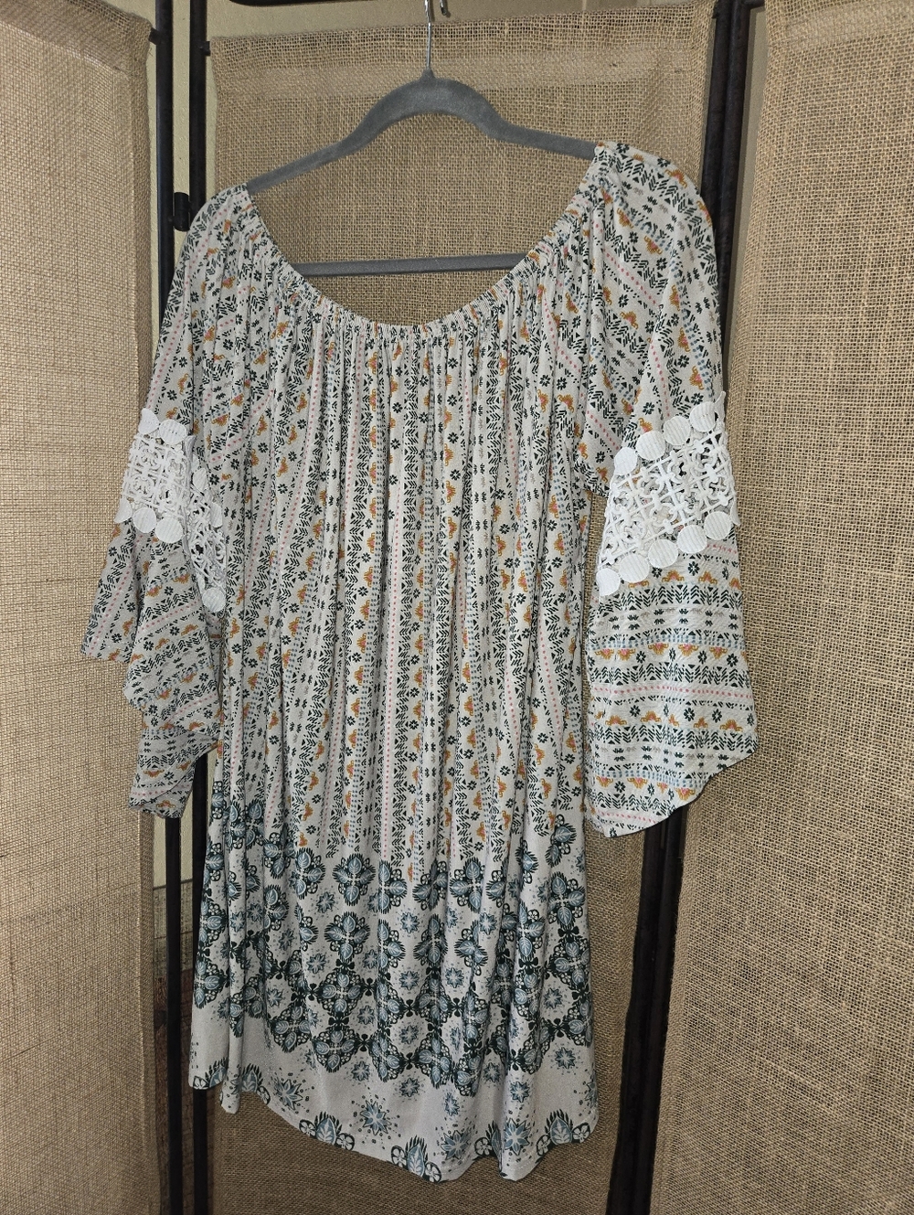 Lildy Pinwheel Sleeve Tunic Boho Off-Shoulder Peasant Top 2X-3X - Picture 6 of 6